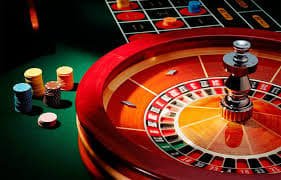 Live Dream Catcher wheel spinning in bp0777 studio with croupier